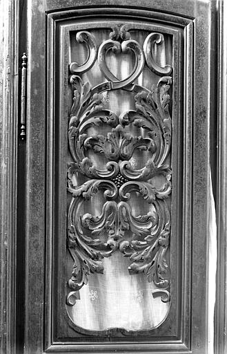 porte du confessionnal : détail d'un panneau - © Ministère de la Culture (France), Médiathèque du patrimoine et de la photographie, diffusion RMN-GP