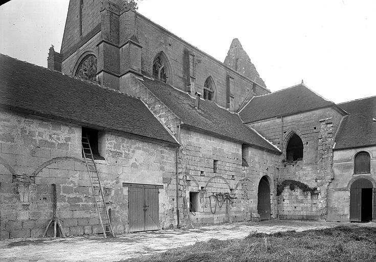 Côté sud de la chapelle