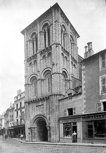 Façade occidentale et tour