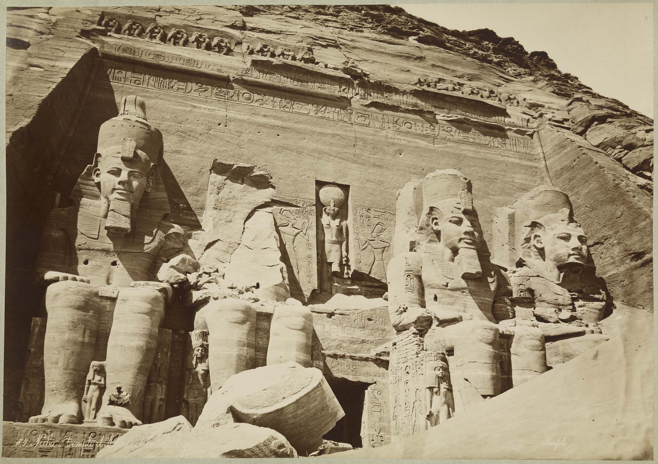 Statues de la façade