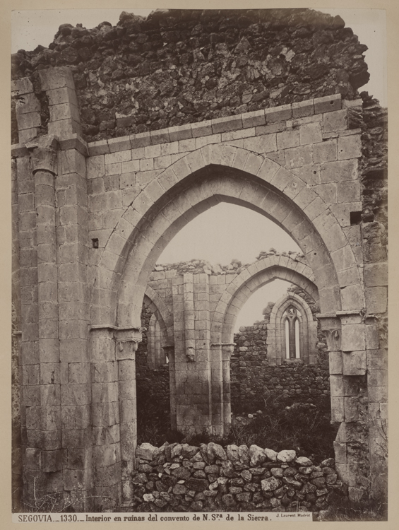 Intérieur en ruines