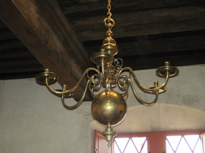 Lustre