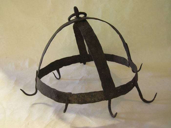 Couronne d'office