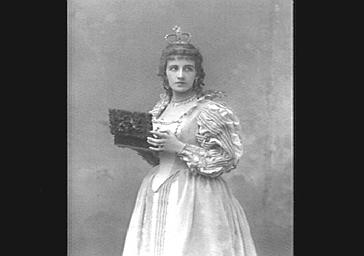  Lucie Jeanne Tanchon dite Lucie Manvel, dans 'La Jeunesse des Mousquetaires'