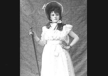 Émilienne Marie André dite Émilienne d'Alençon, actrice française