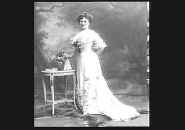 Mademoiselle Aël, actrice