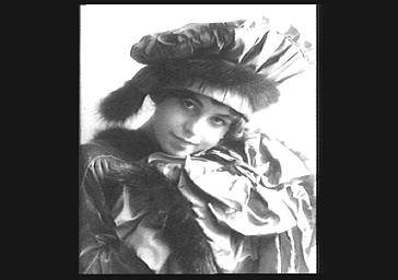 Mademoiselle Aimée, mannequin de la maison Lanvin