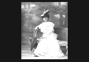Lina Bell, artiste lyrique