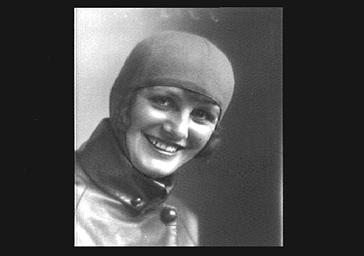Maryse Bastié, première femme aviatrice