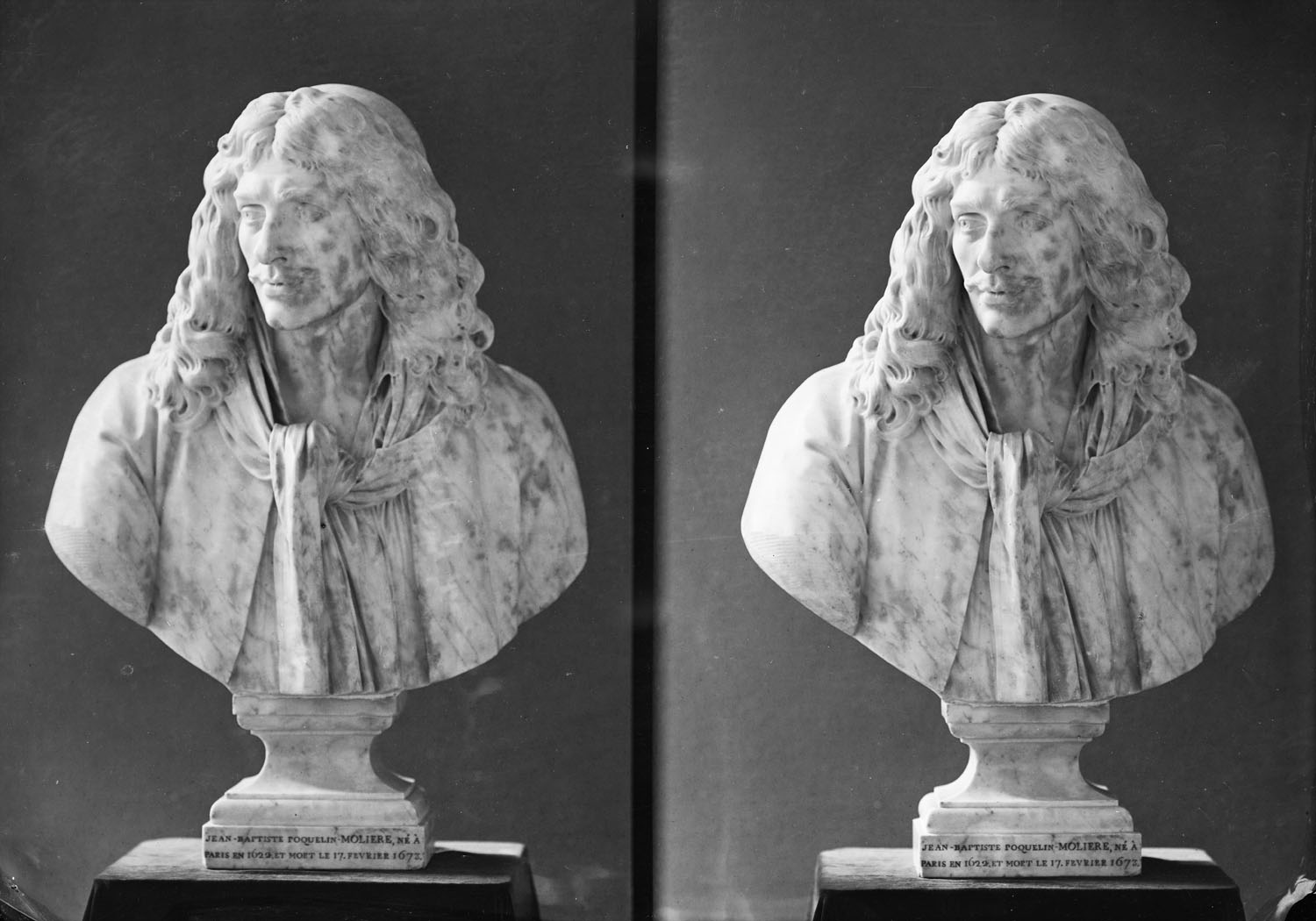 Sculpture : buste en marbre de Jean-Baptiste Poquelin, dit Molière, comédien et dramaturge français (1622-1673)