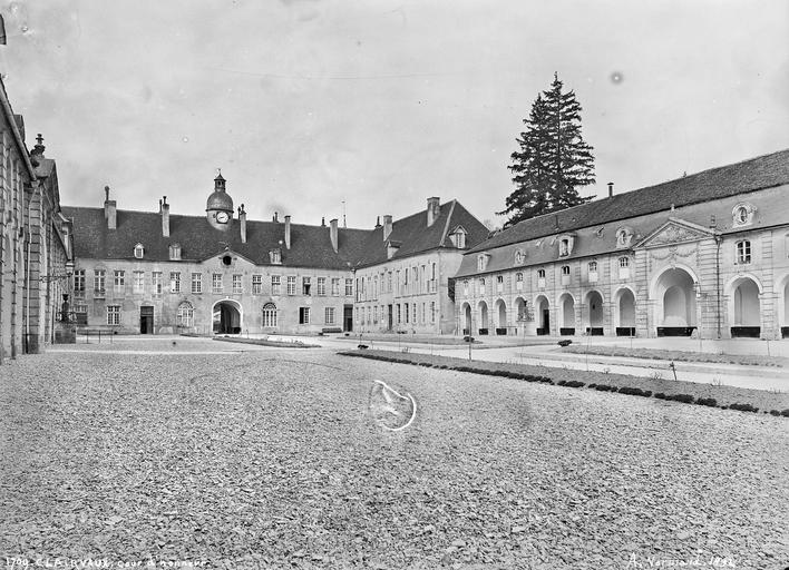 Ancienne abbaye de Clairvaux