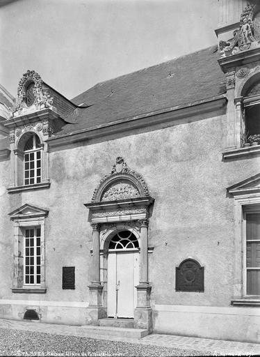 Façade sur cour