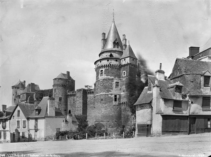 Ensemble sud et maisons vus de la gare