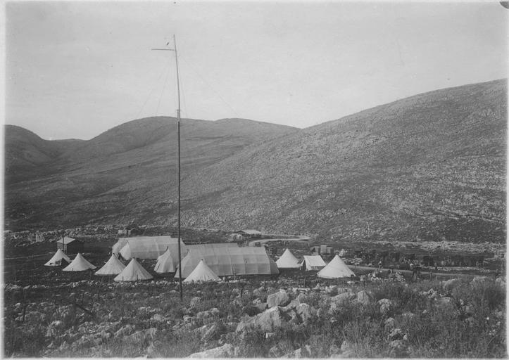 L'occupation de Santi Quaranta (février 1917). Le camp français