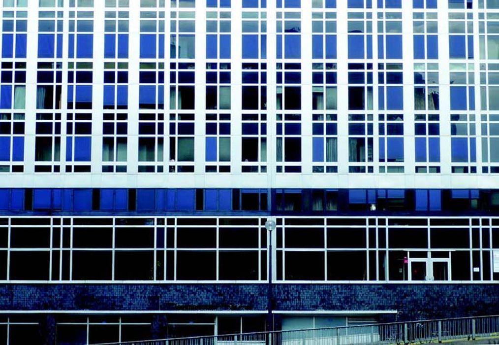 façade, vue partielle