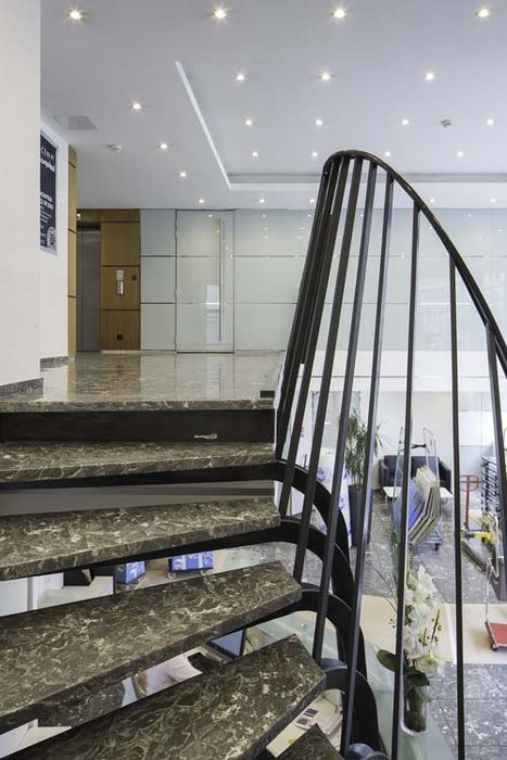escalier du hall d’entrée