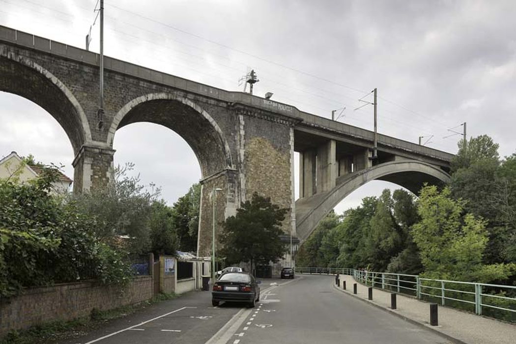 vue partielle du viaduc dans son environnement