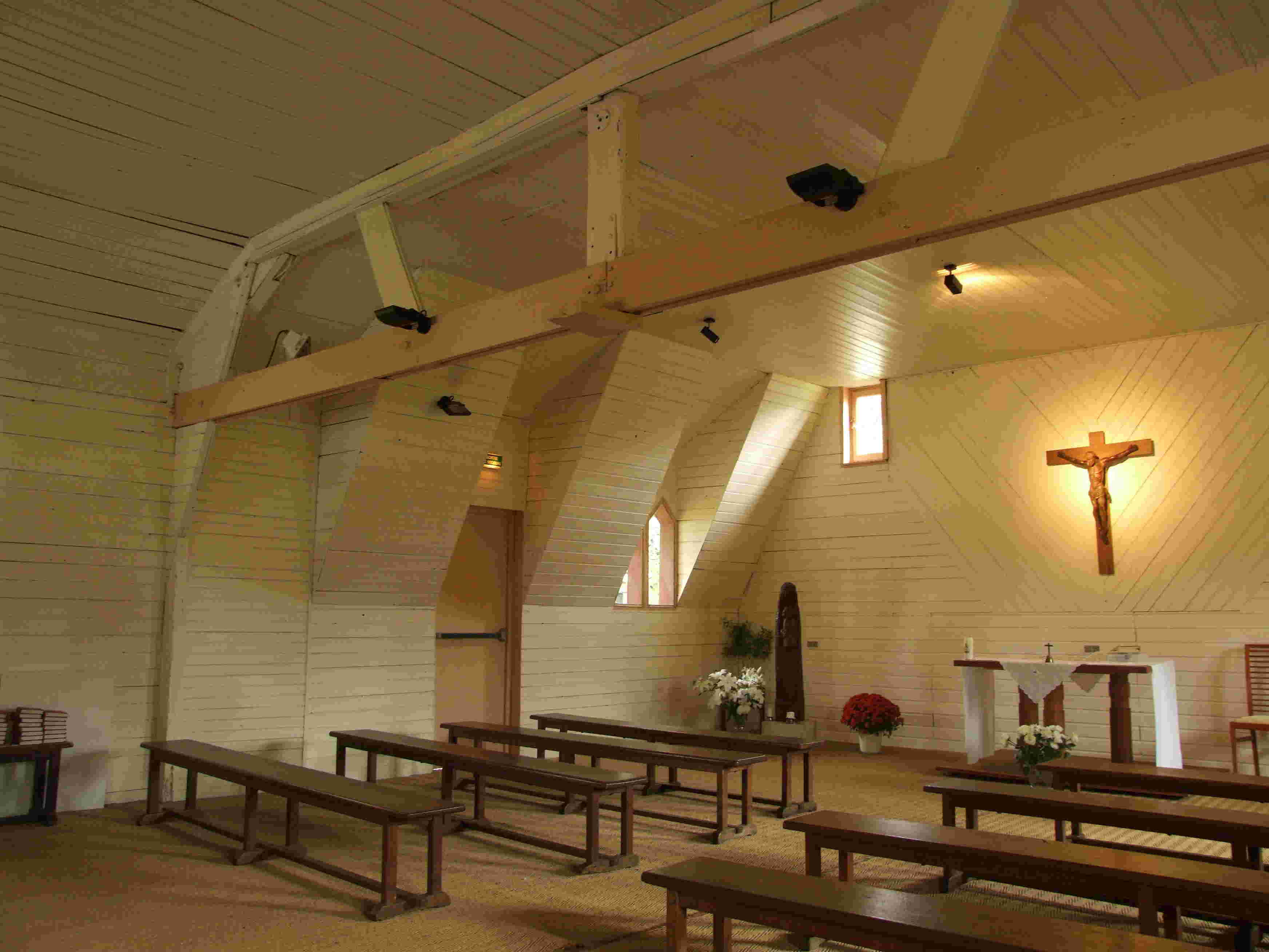 Église Sainte-Colombe et chapelle de secours