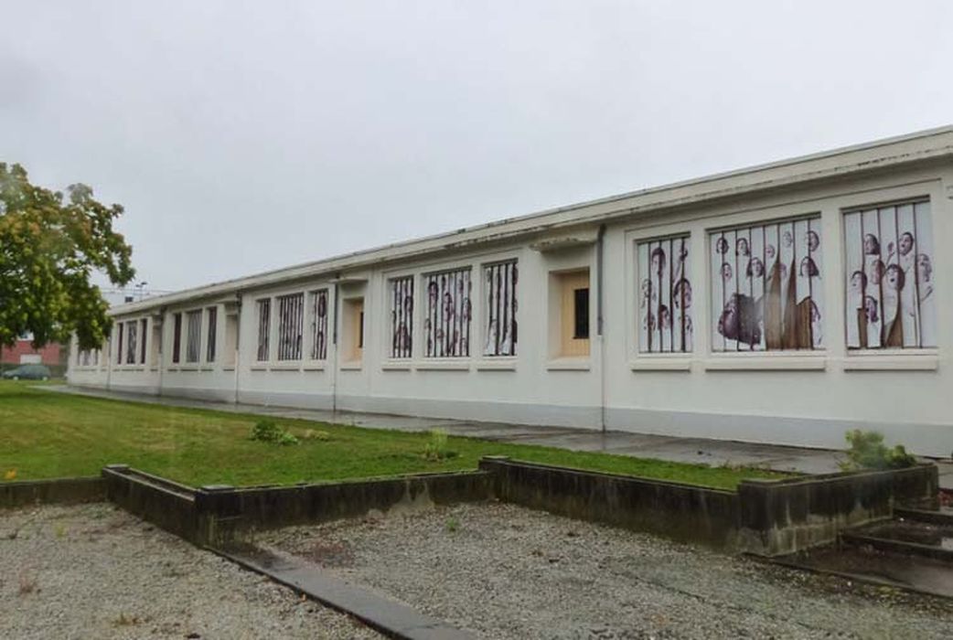 vue partielle des bâtiments