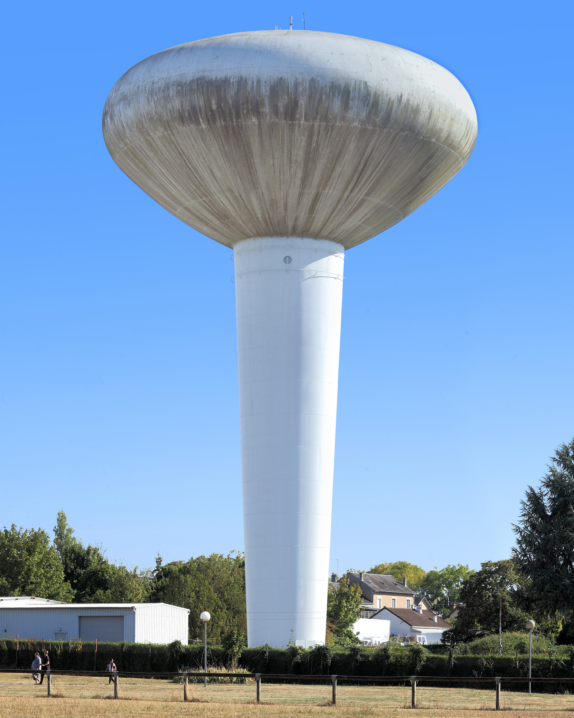 Bourges-château d'eau de la Chancellerie