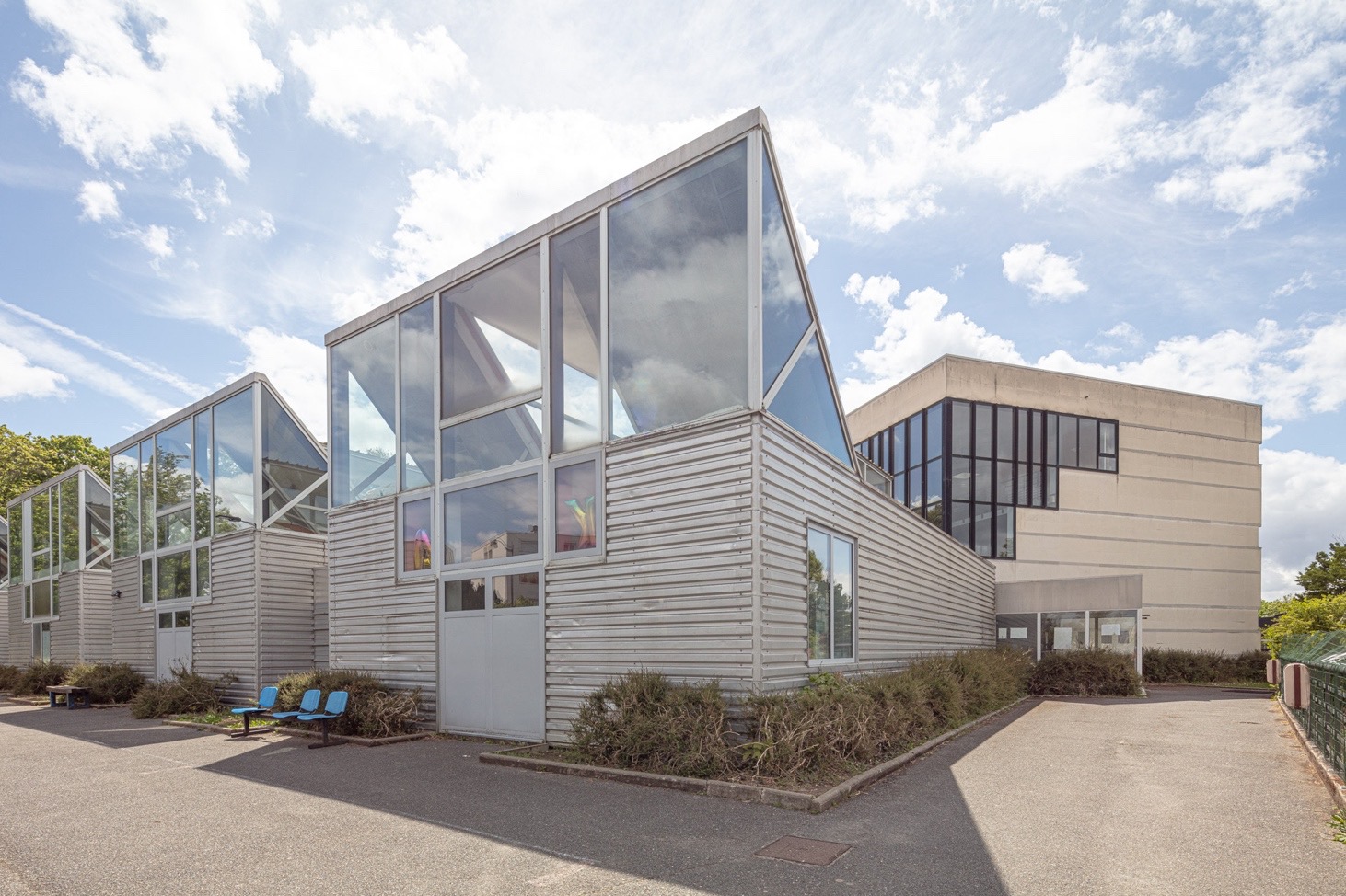 Bourges-collège et lycée technique-ateliers techniques