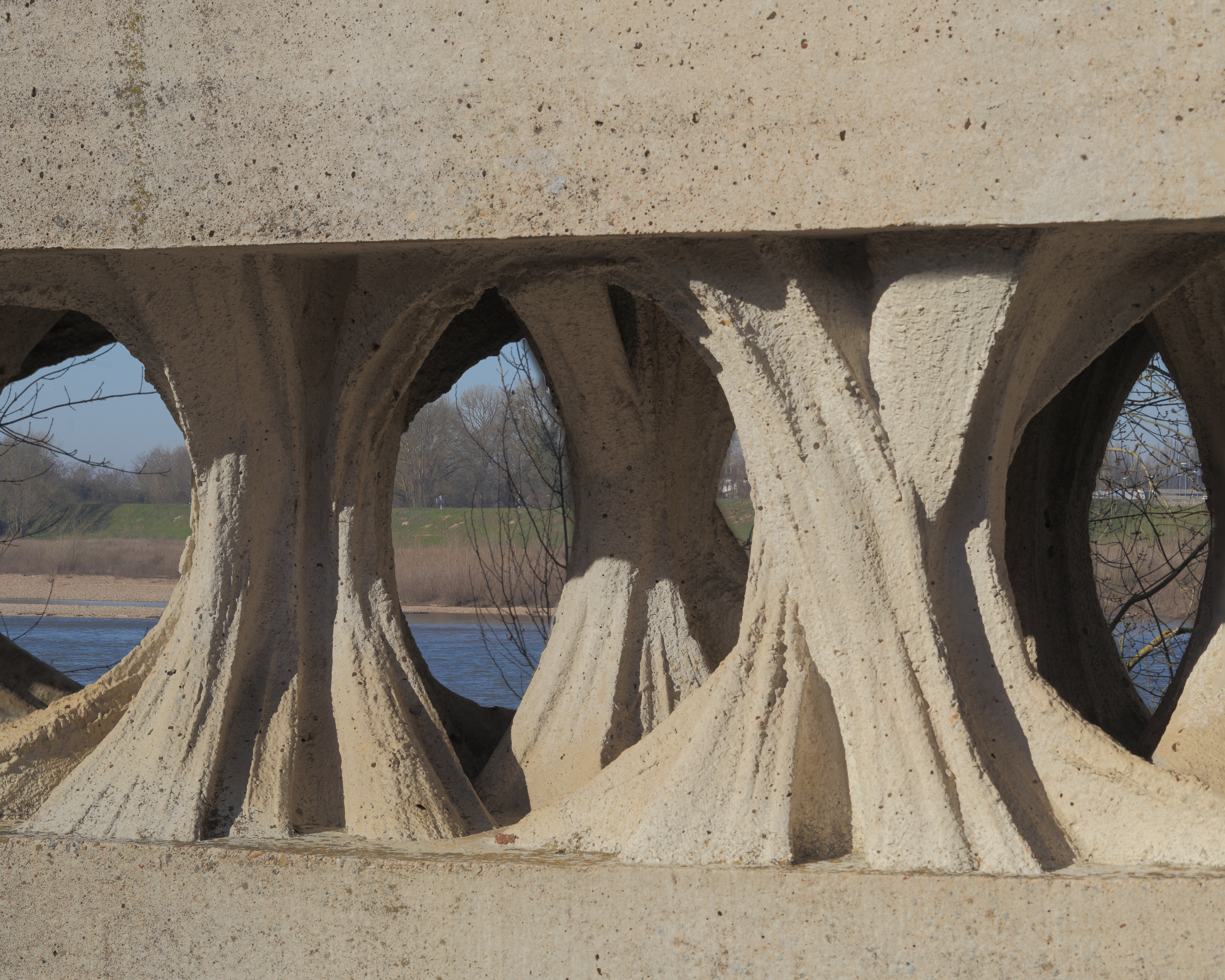 Amboise-monument aux morts