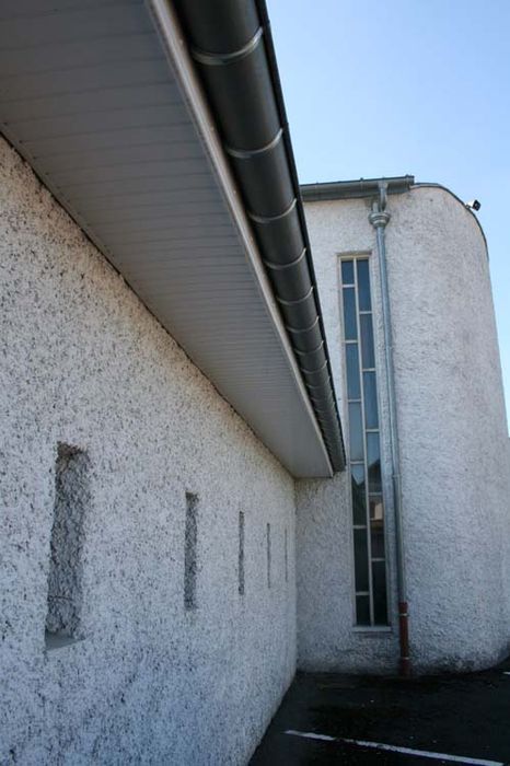 vue partielle du bâtiment