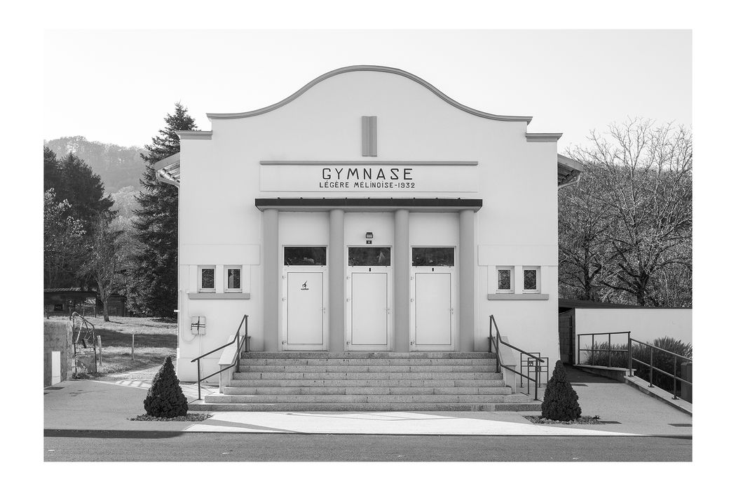 façade d'entrée, orientée