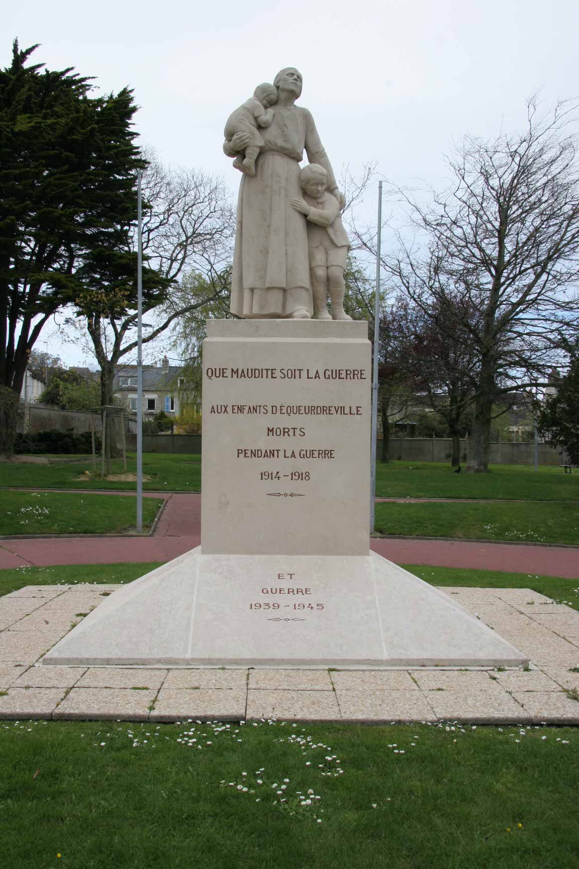 50_Cherbourg-en-Cotentin-immeuble rue François Lavieille