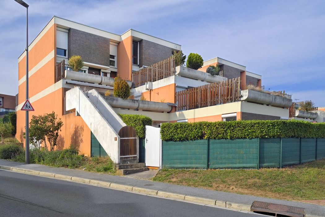 maison à l'intersection de la rue Jean-Sébastien Bach et de l'allée Beethoven