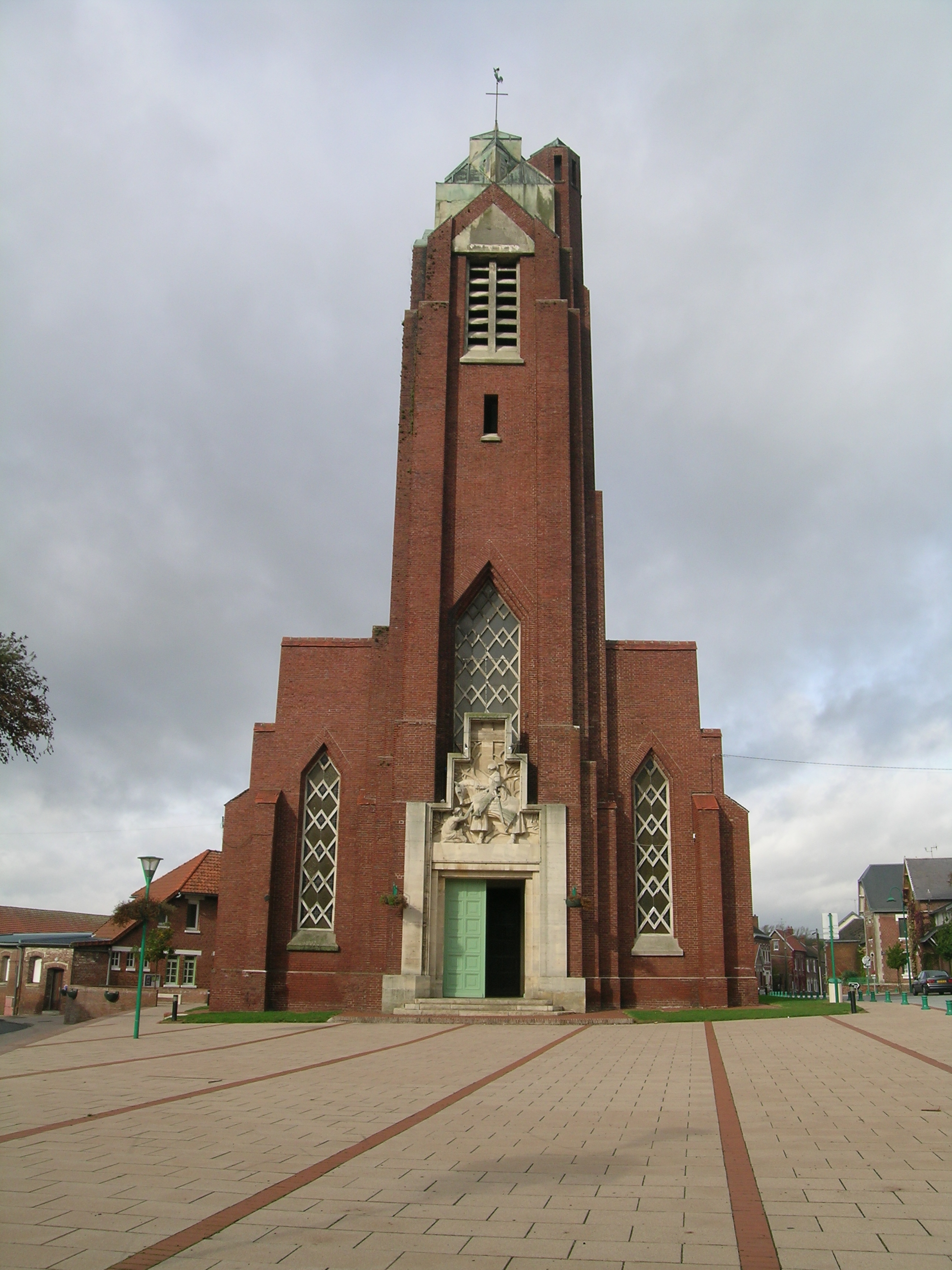 Roisel-église-phot.DRAC HdF