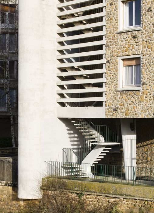 escalier, façade ouest