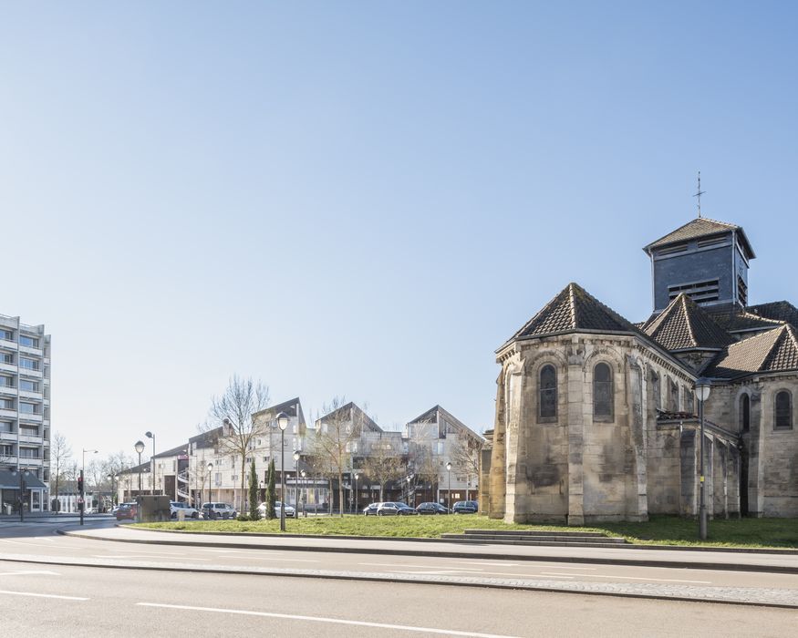 façades nord-est, vue depuis la place du Général de Gaulle