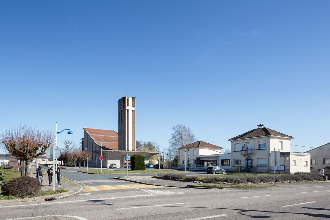 ensemble  ouest, vue de puis l'intersection de la rue du Général Helle et de la rue du Général Leclerc