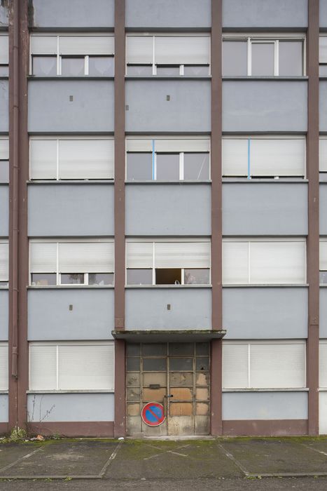 façade nord, vue partielle depuis l'impasse de la Fenderie