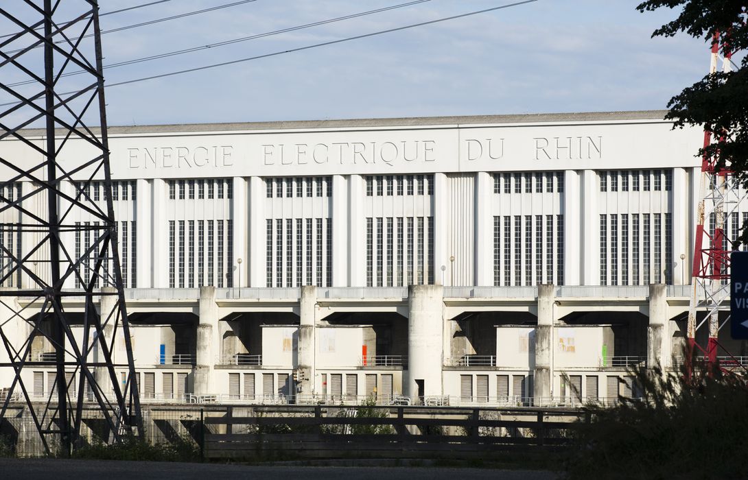 façade du barrage