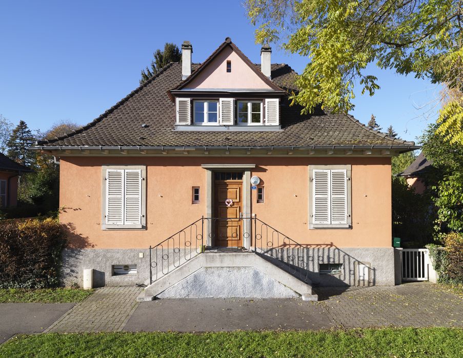 pavillon, façade antérieure