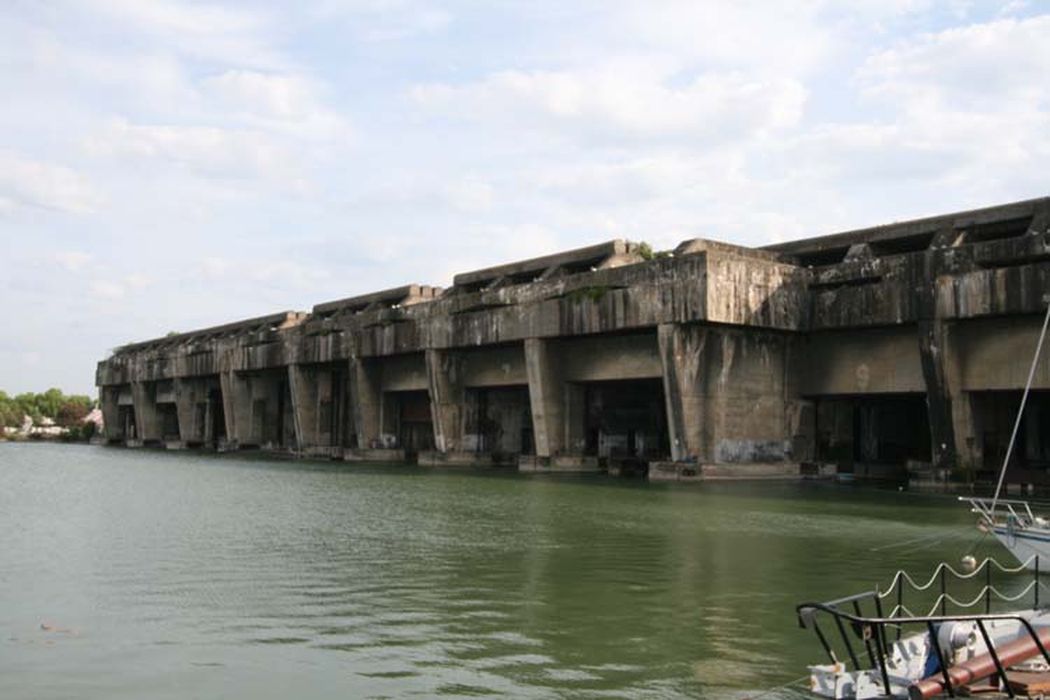 vue partielle du bâtiment