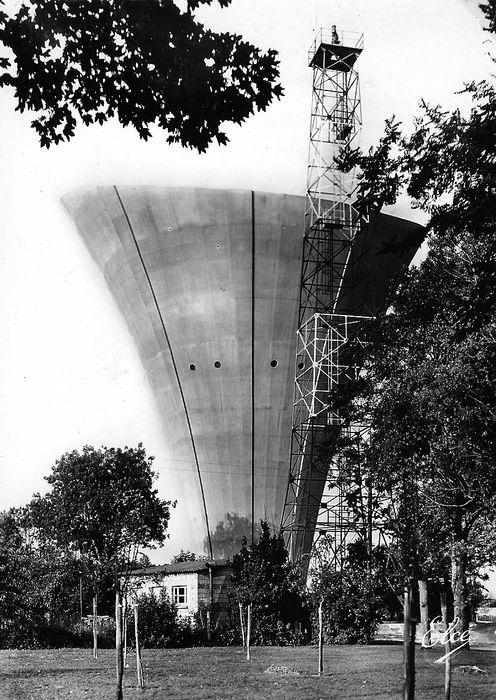 vue depuis le sud (carte postale des éditions Elce des années 1950)