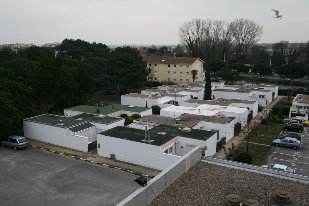 groupe de bâtiments, zone est