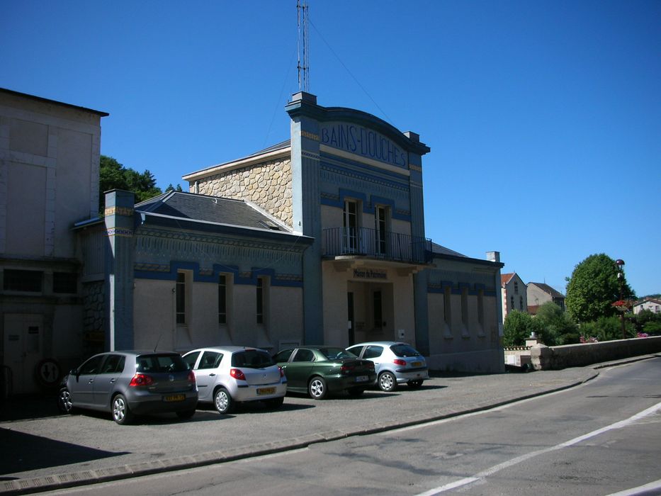 façade nord depuis la route Départementale 922