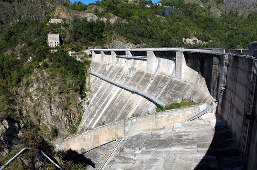 vue partielle de la structure dans son environnement