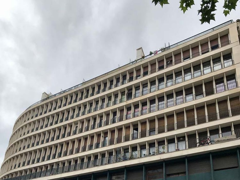 vue partielle de la façade sur rue
