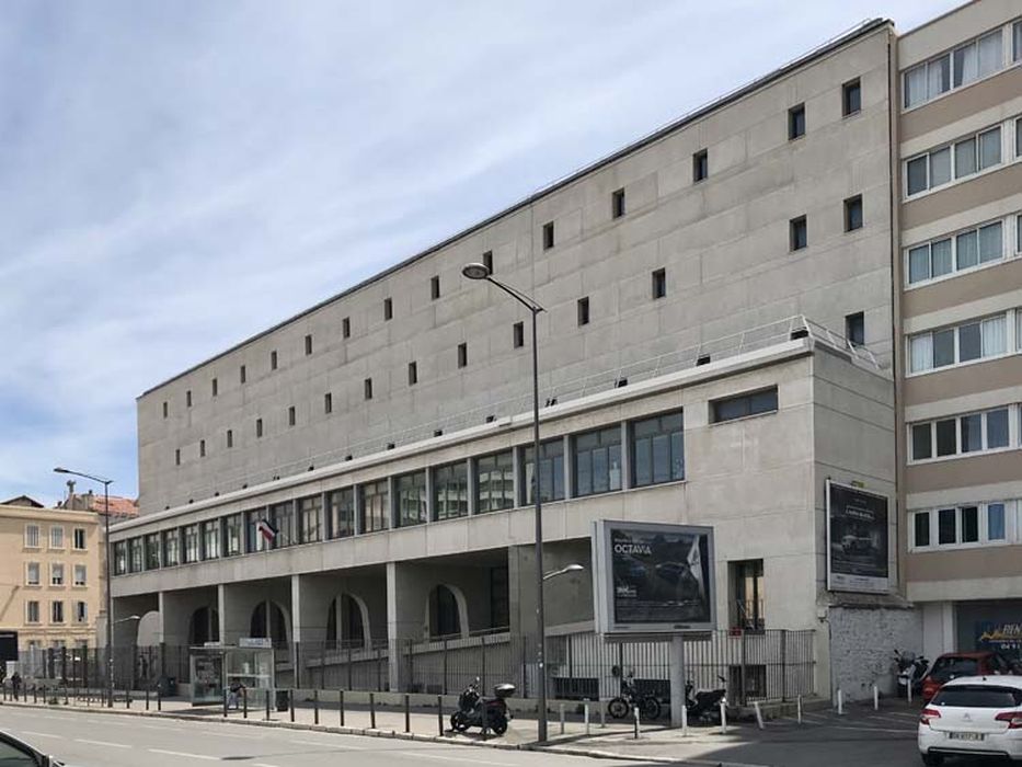 façade antérieure
