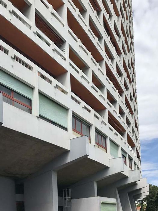 vue partielle de la façade