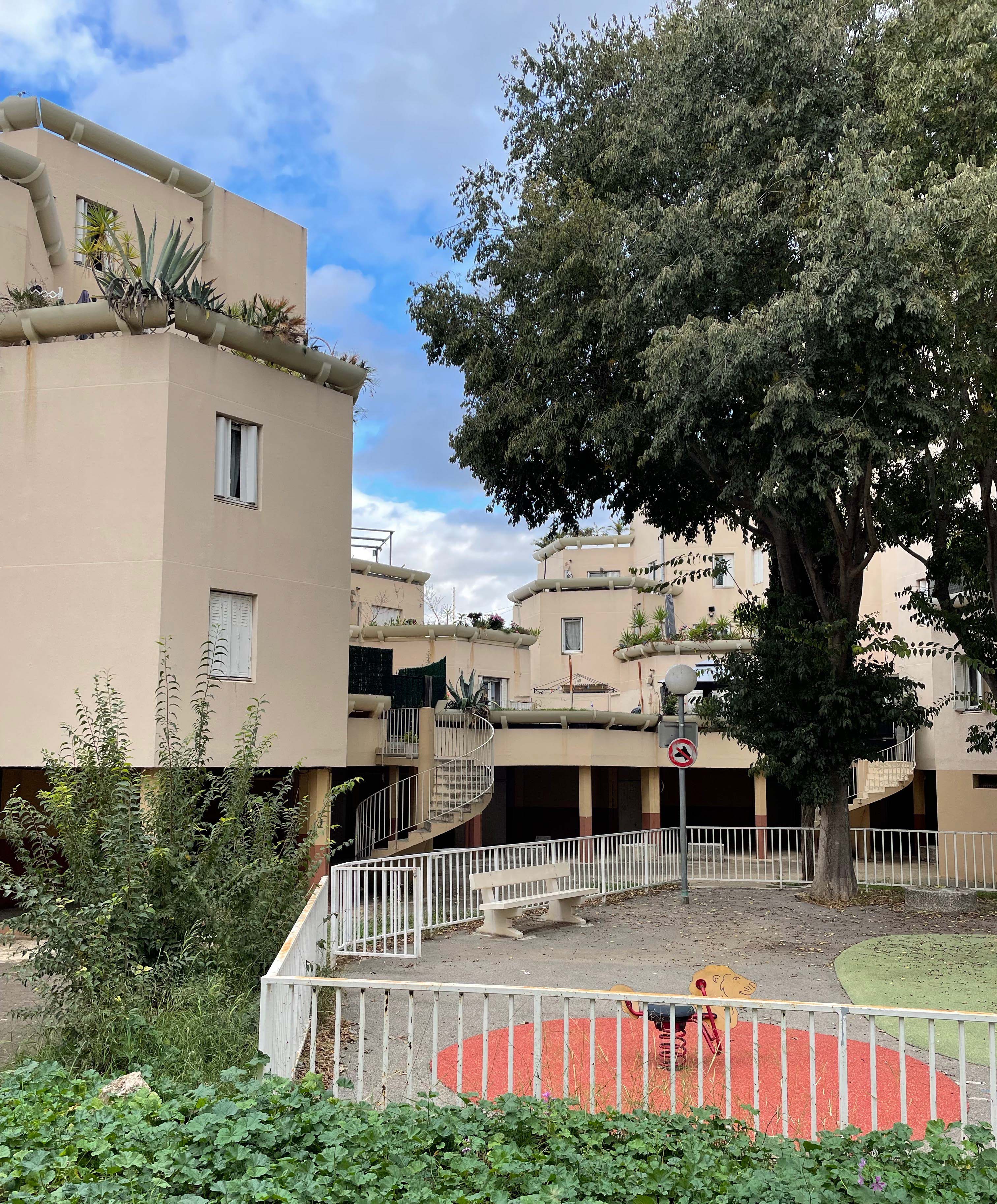 13, Marseille 11e Arrondissement, Résidence Maisons-Jardins