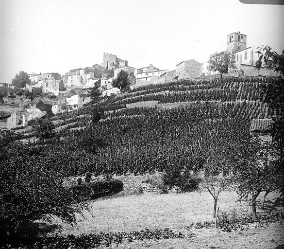 Vue générale du bourg