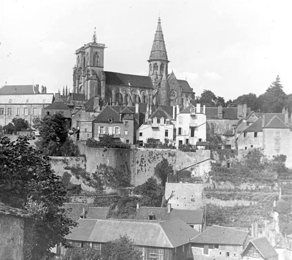 Vue générale prise du sud-ouest