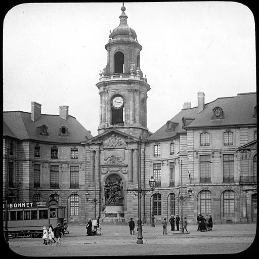 Façade, partie centrale