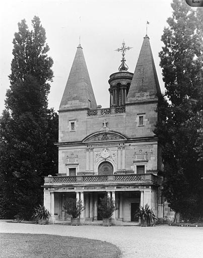 Façade de la chapelle